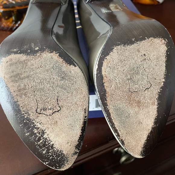 Stuart Weitzman Ombré Grey Heels - Picture 11 of 14